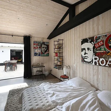 Maison Spacieuse Ile De Re Avec Piscine Et Parking Prive - Fr-1-434-118