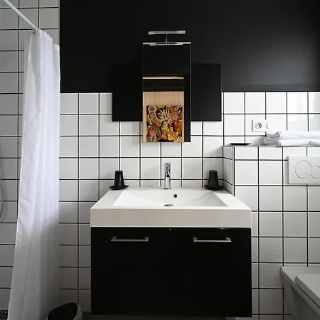 Maison Spacieuse Ile De Re Avec Piscine Et Parking Prive - Fr-1-434-118 Дом отдыха *