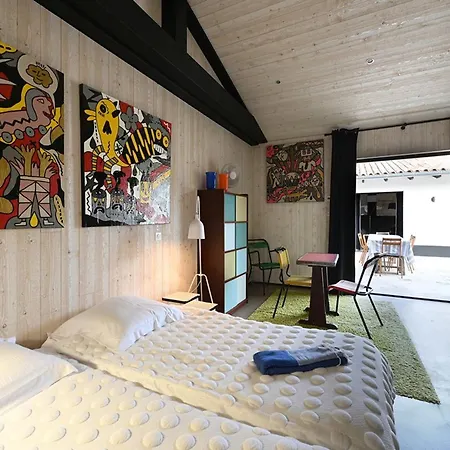 Maison Spacieuse Ile De Re Avec Piscine Et Parking Prive - Fr-1-434-118 Дом отдыха