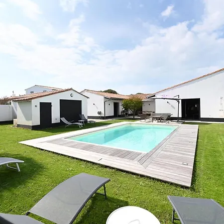 Дом отдыха Maison Spacieuse Ile De Re Avec Piscine Et Parking Prive - Fr-1-434-118