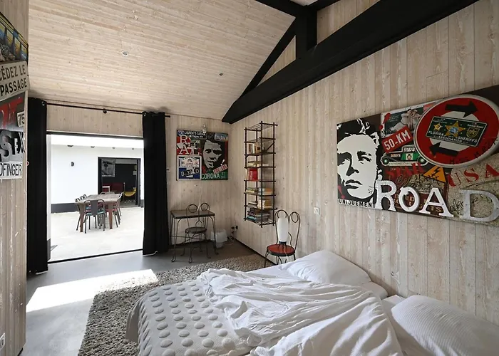 Maison Spacieuse Ile De Ré Avec Piscine Et Parking Privé - Fr-1-434-118