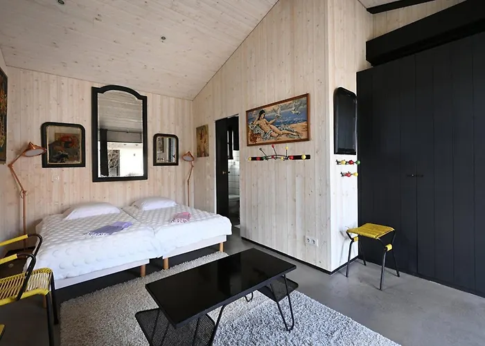 Сasa de vacaciones Maison Spacieuse Ile De Ré Avec Piscine Et Parking Privé - Fr-1-434-118 *